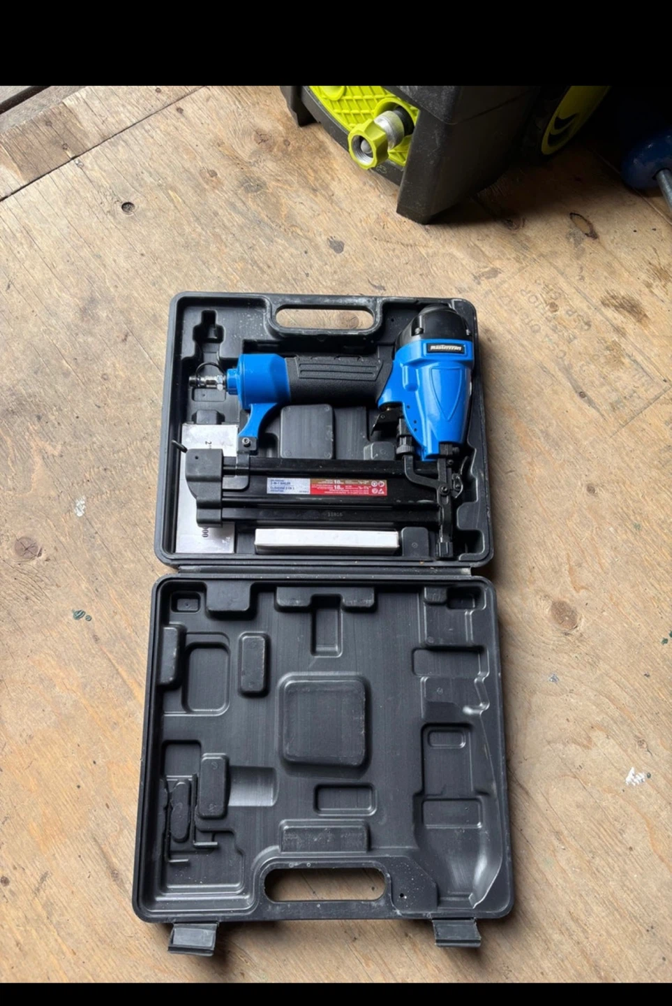 Mastercraft Brad Nailer in Case