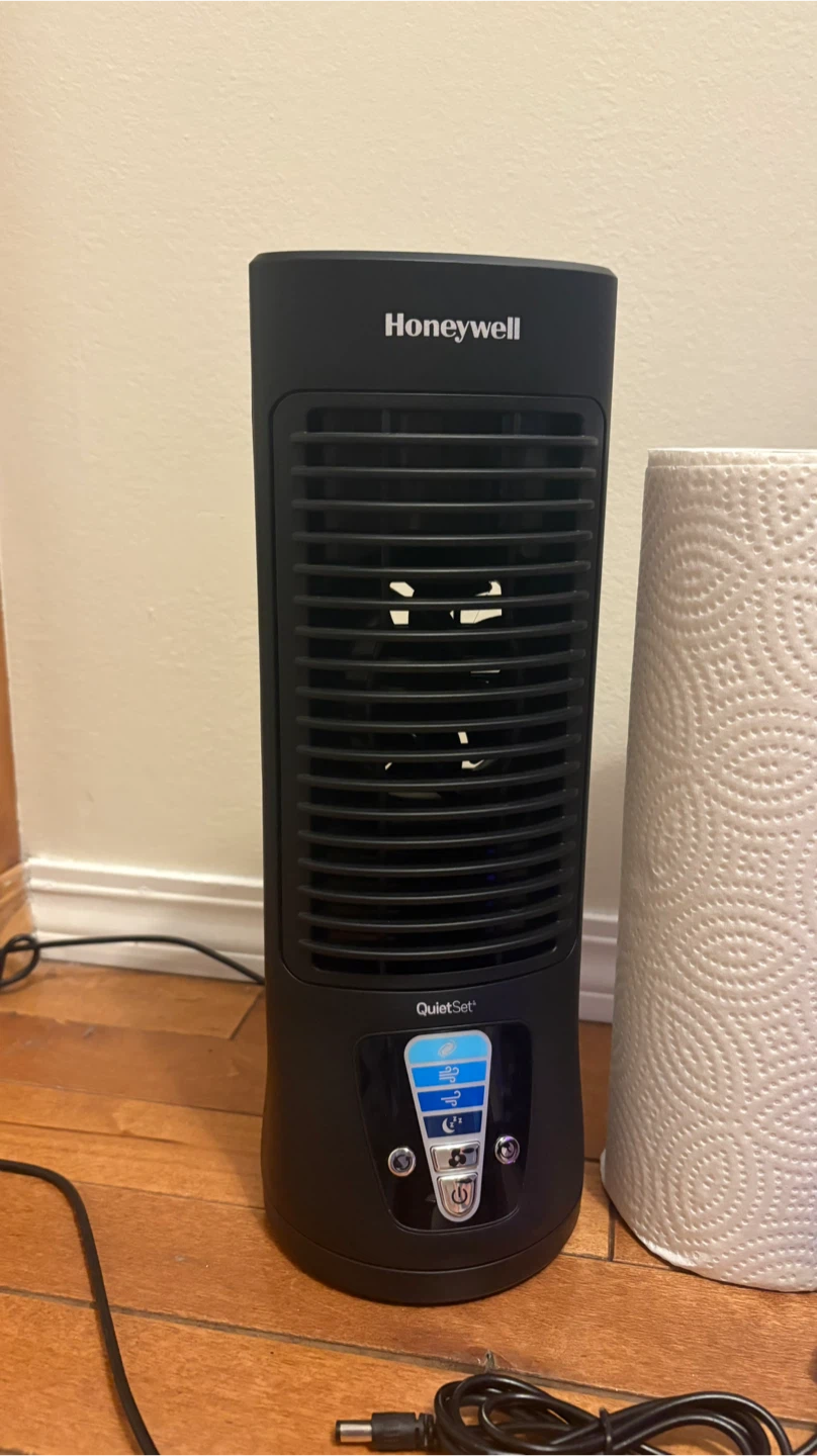 Honeywell QuietSet Tower Fan - photo 2