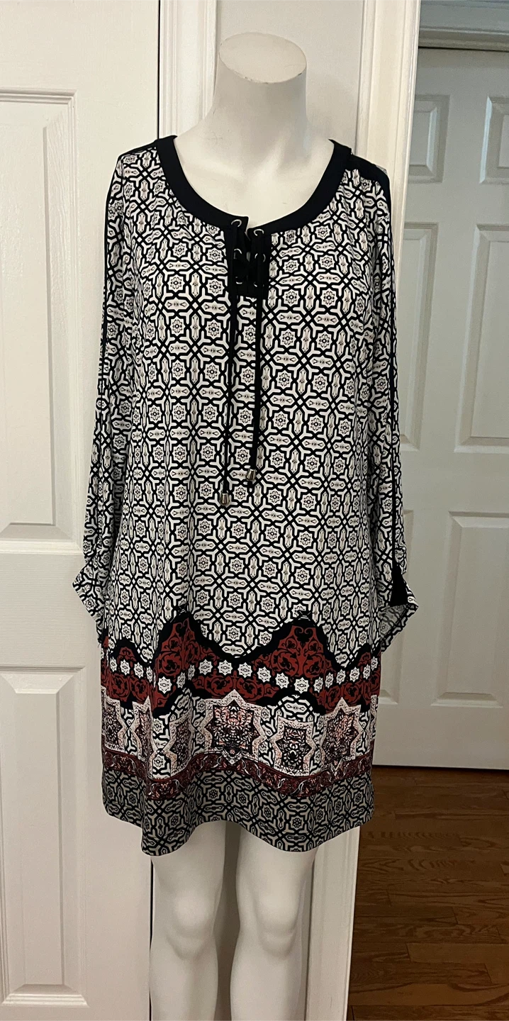 Cleo Women's Patterned Tunic Dress with Lace-up Neckline - photo 4