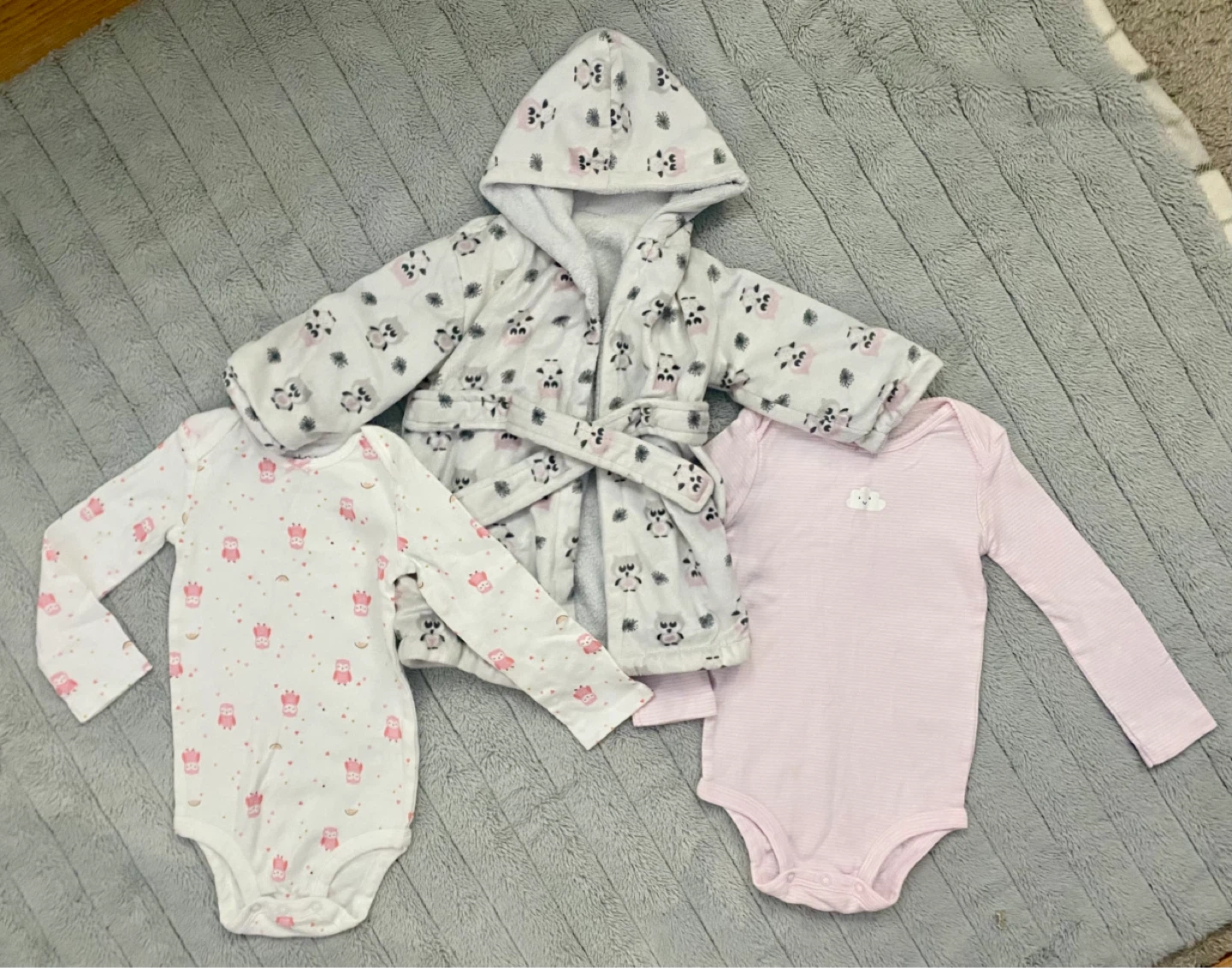 24 month girls robe & onesies