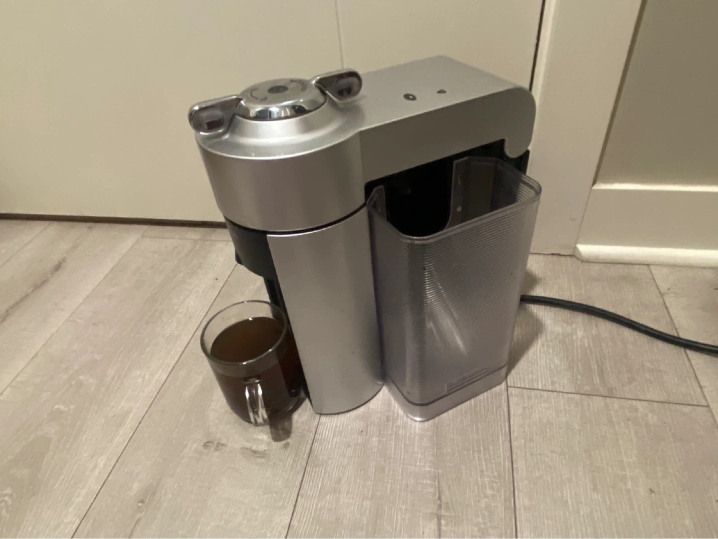 Nespresso Coffee Machine - photo 3