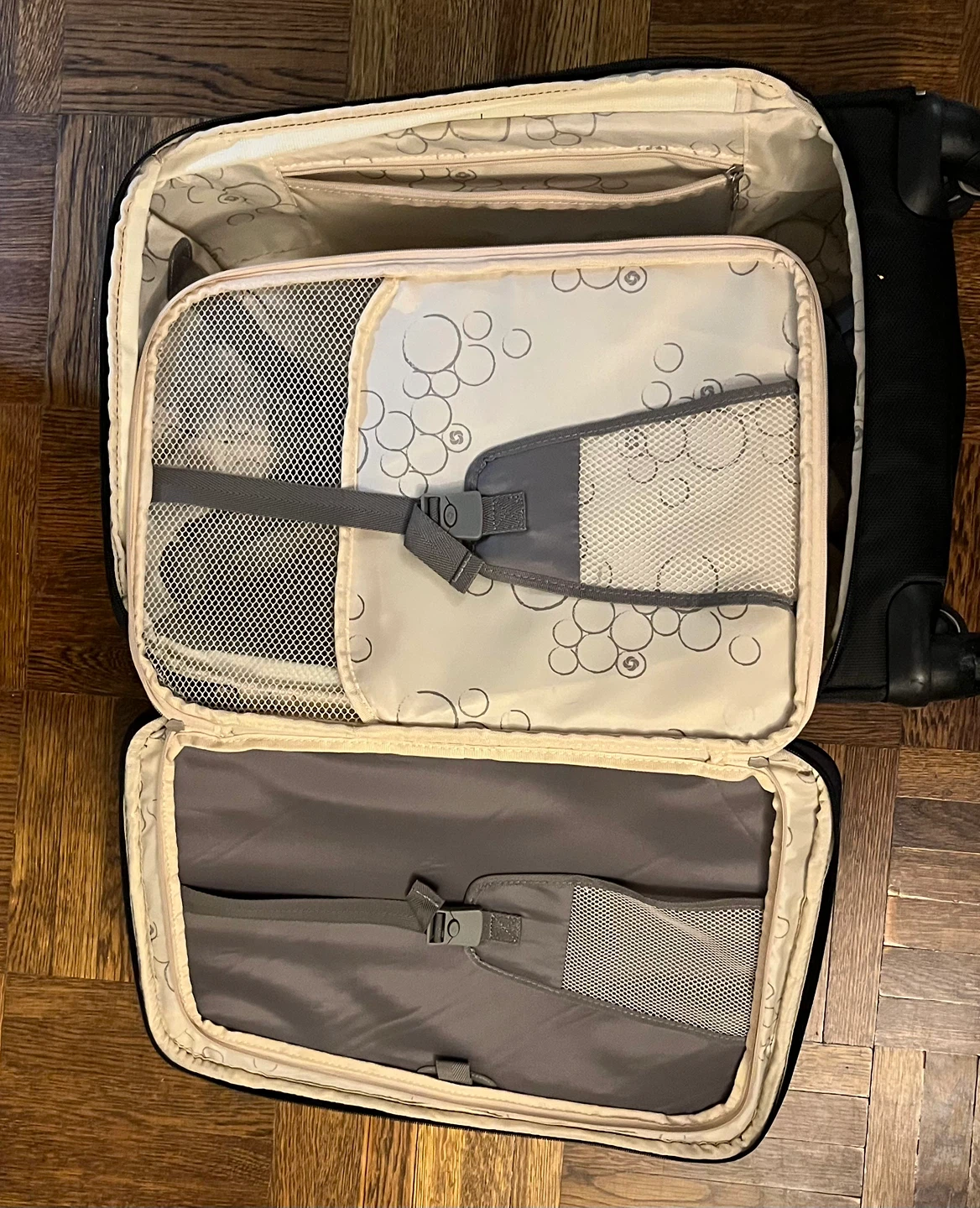 Samsonite Black Rolling Suitcase - photo 5