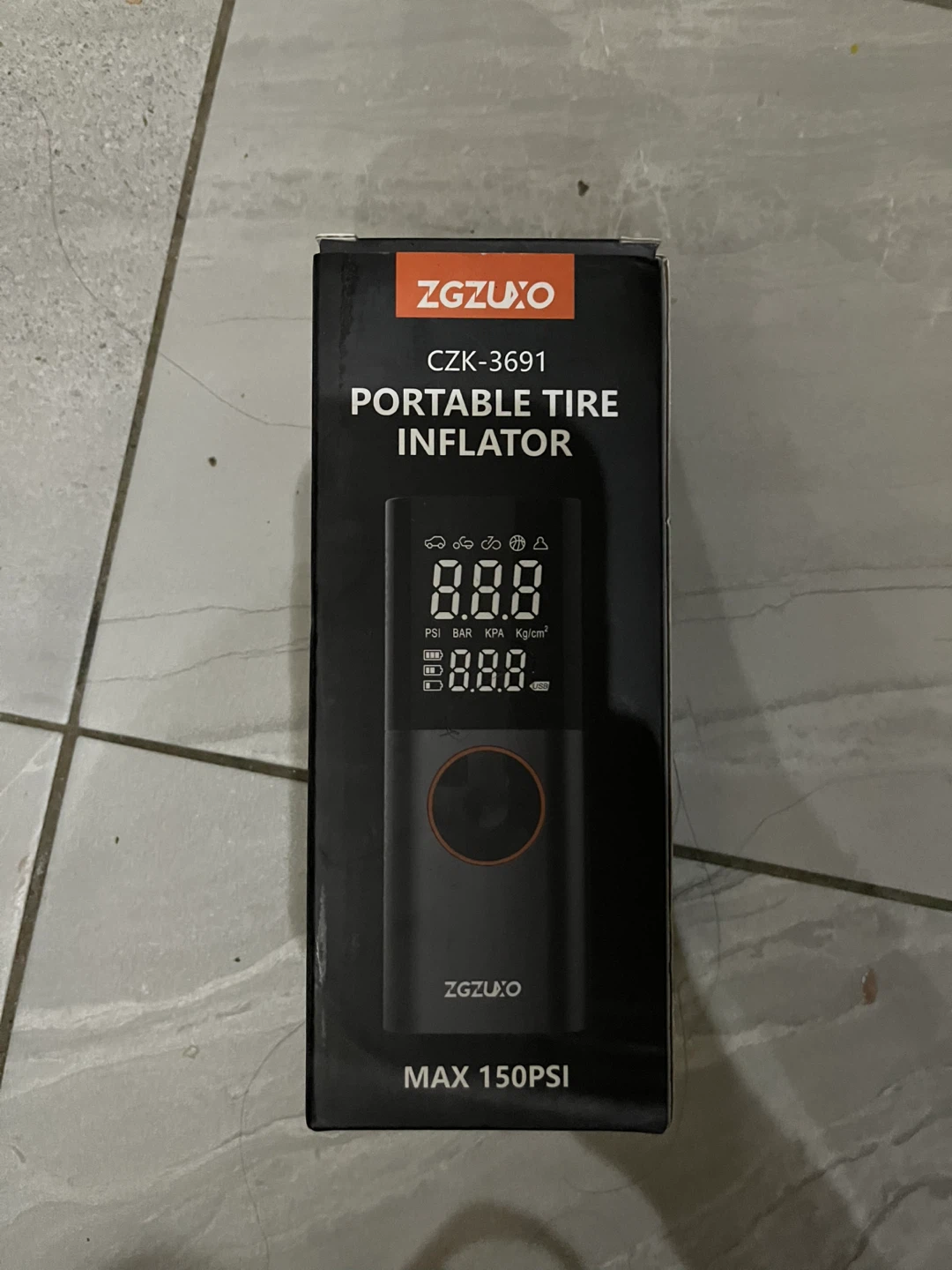 ZGZUXO CZK-3691 Portable Tire Inflator