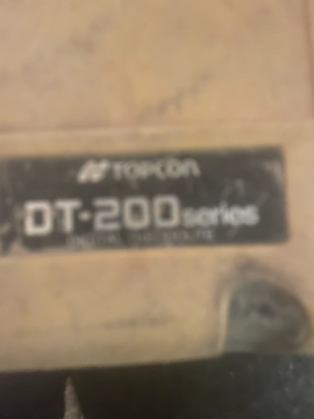 Topcon DT-200 Series Digital Theodolite - photo 2