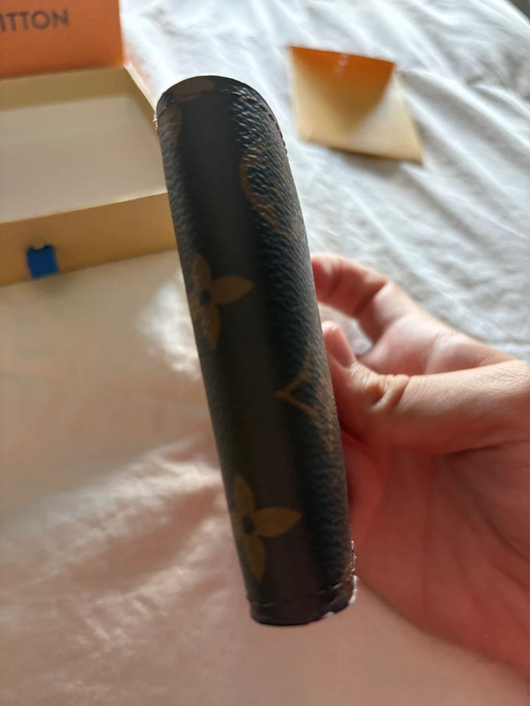 Louis Vuitton Monogram Bi-fold Wallet - photo 5