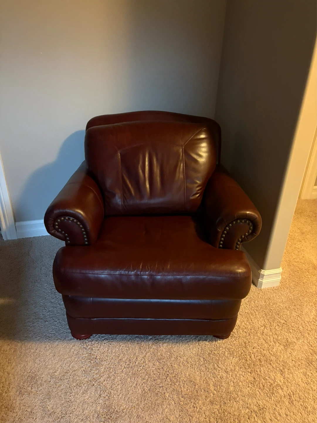 Real Leather Armchair - photo 2