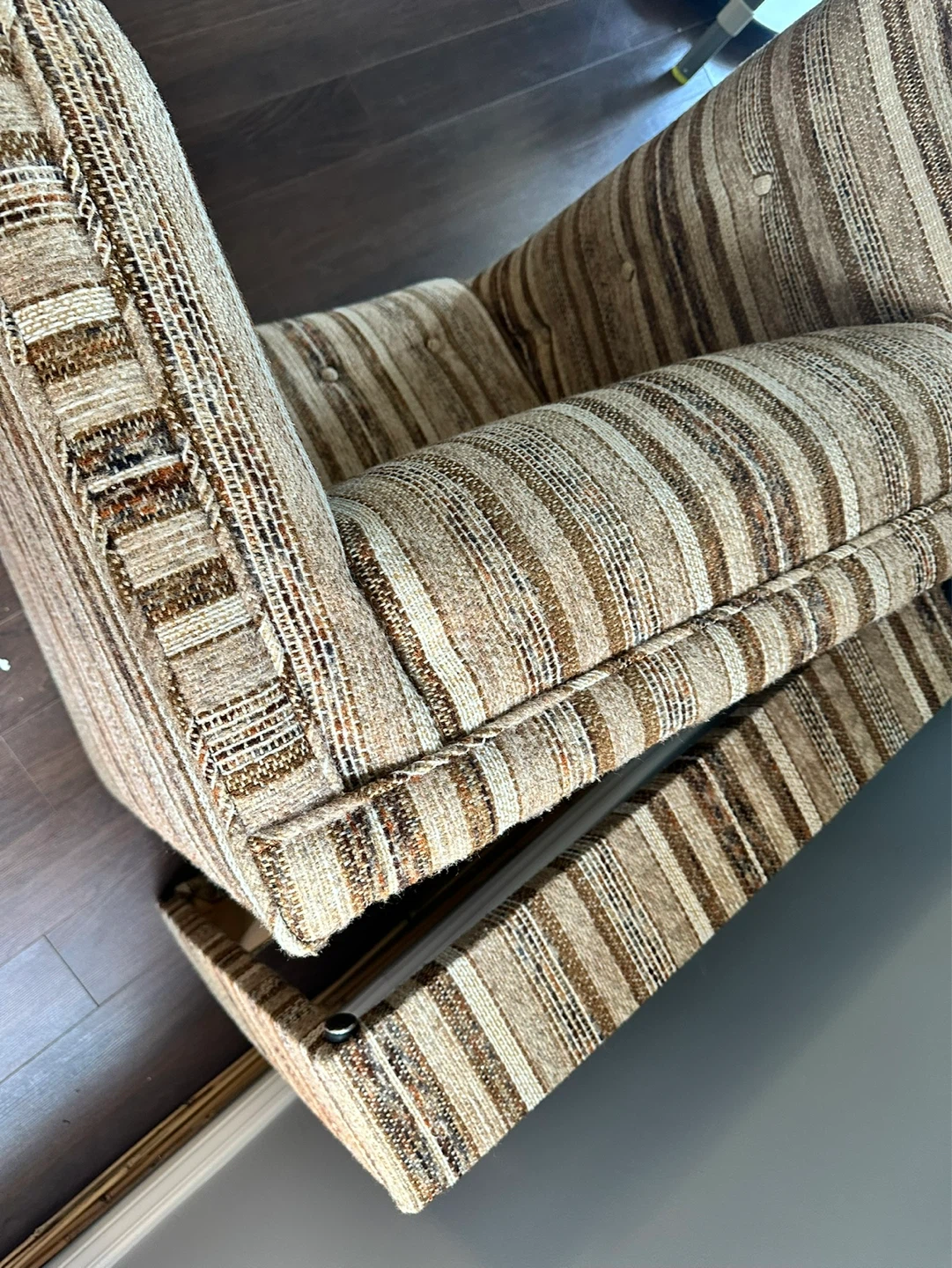 Vintage Striped Accent Chair / Couch - photo 3