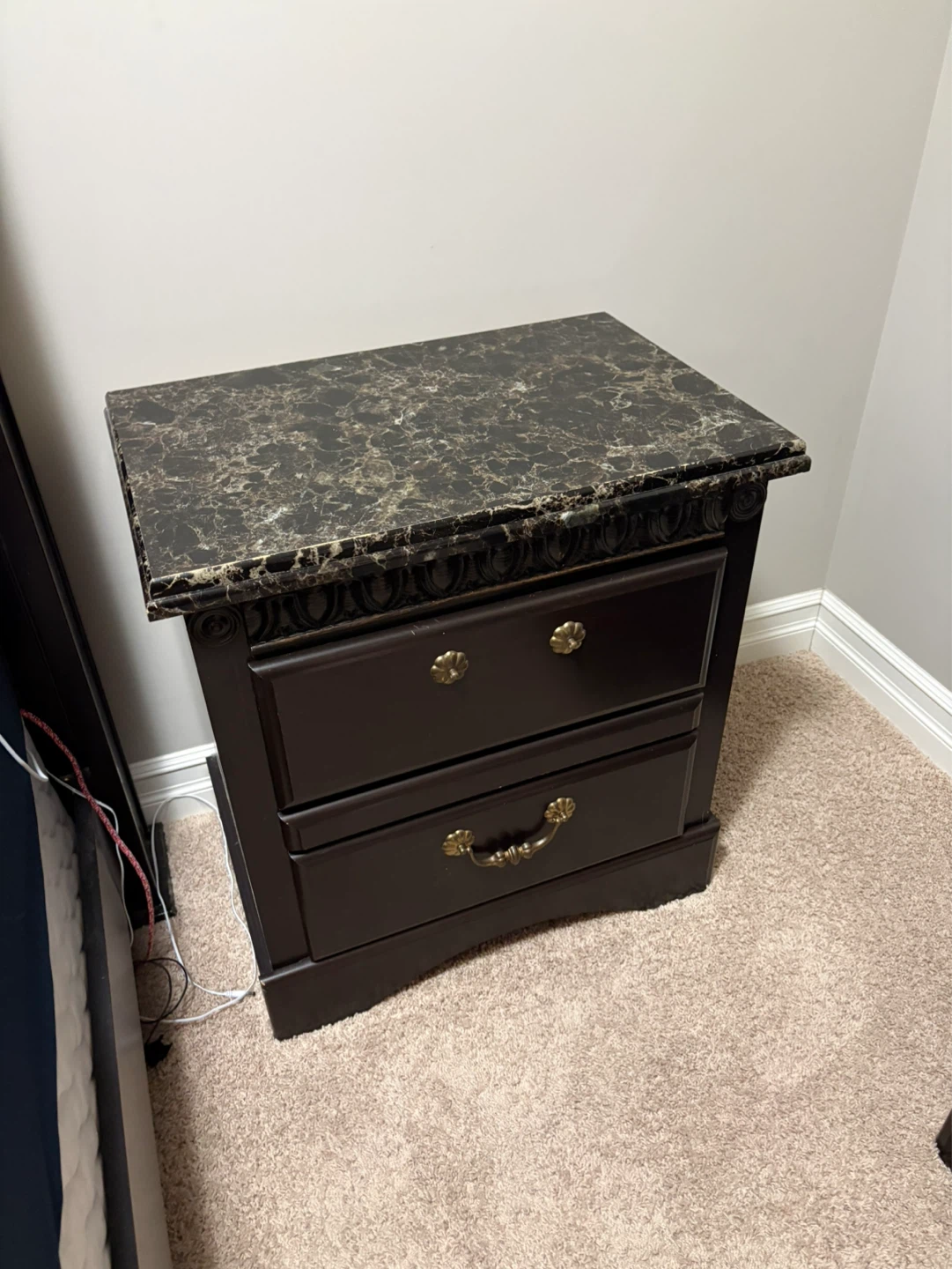 Queen Bedroom Set - photo 4