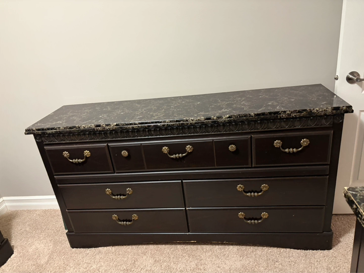 Queen Bedroom Set