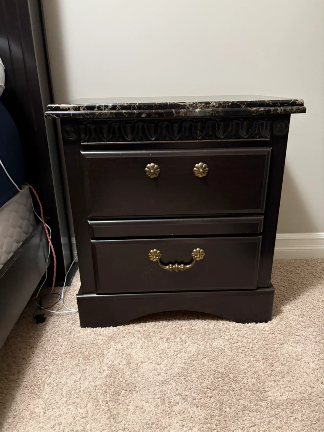 Queen Bedroom Set - photo 3