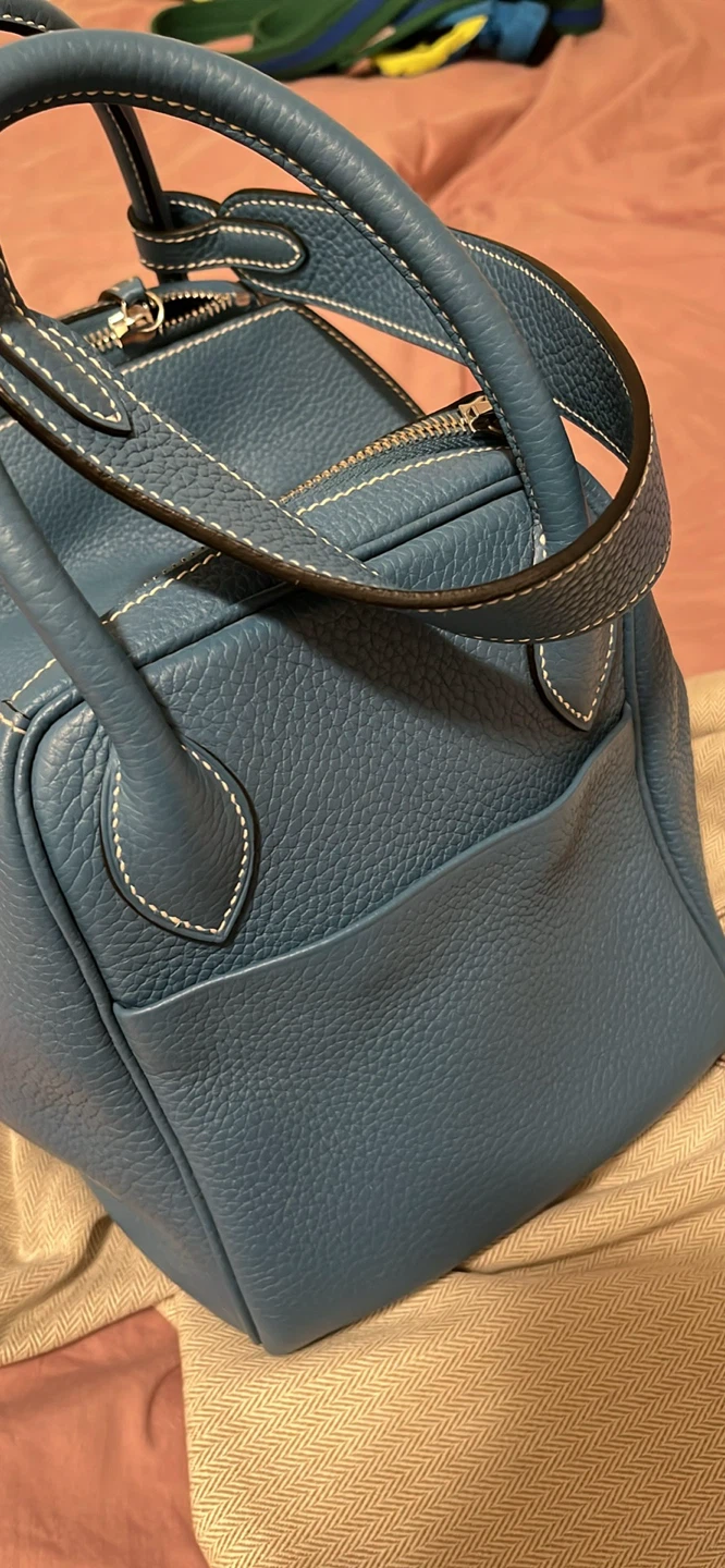 blue Hermès Lindy bag - photo 4