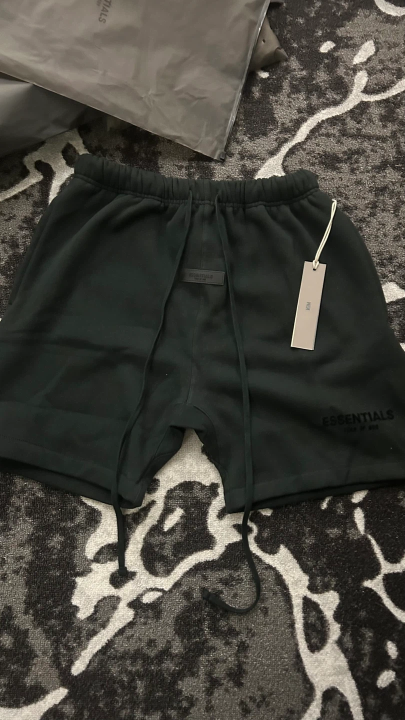 Essentials Shorts - Size Small - photo 2
