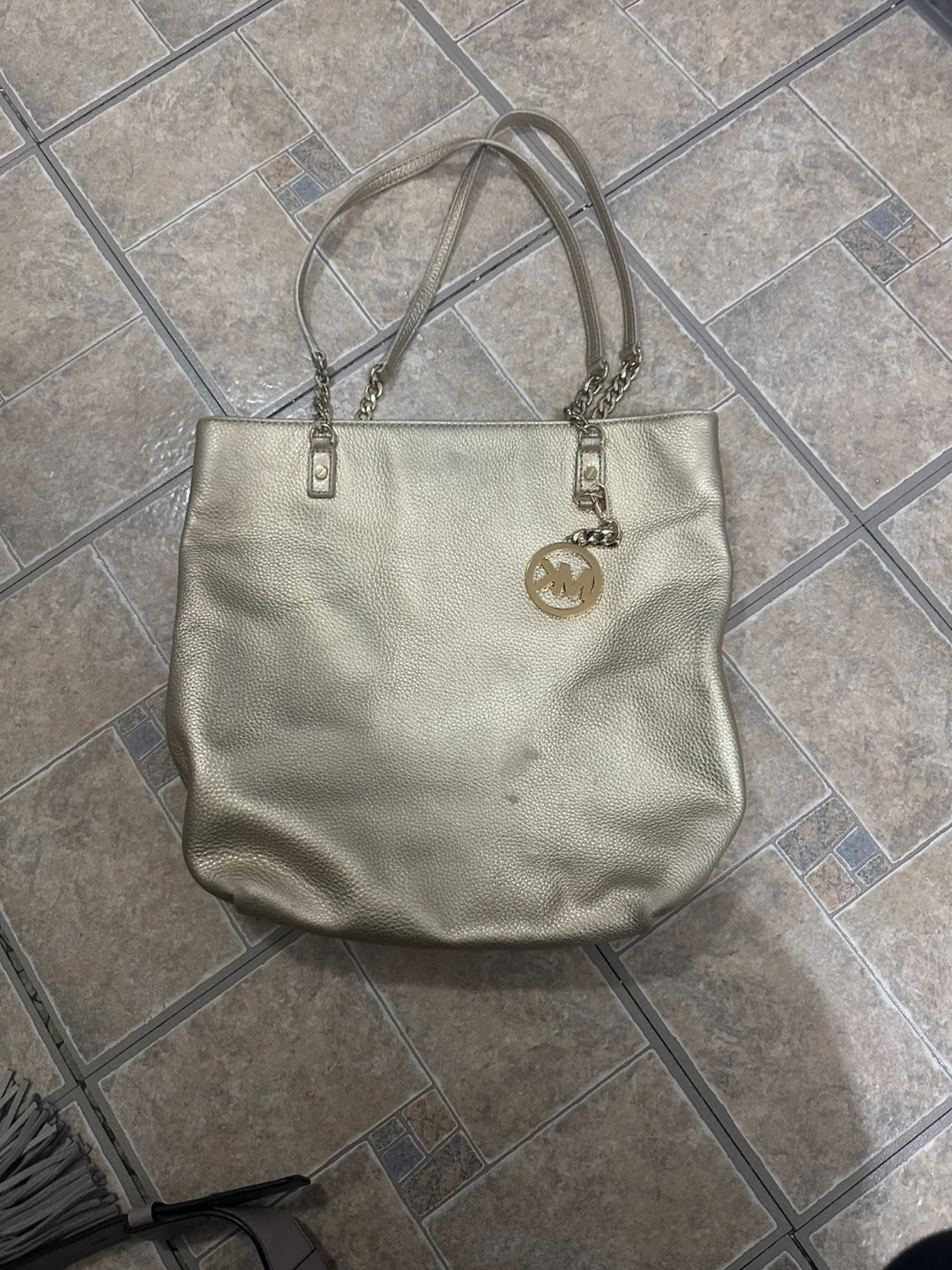 Michael Kors Gold Tote Bag - photo 2