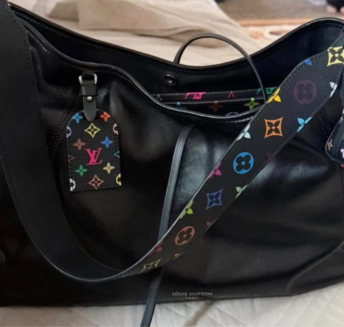 LV BLACK BAG CROSSBODY wallet & more - photo 2