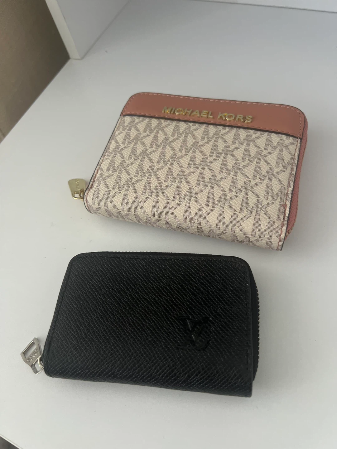 Michael Kors MK Logo Wallet & Black Card Holder