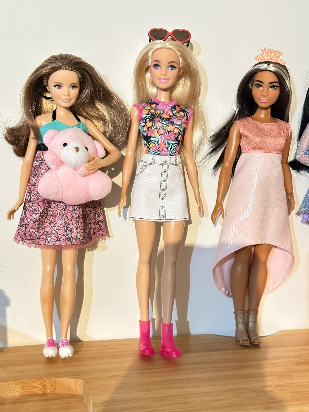 Good condition Barbie Dolls Assorted Outfits $5-10 per doll - photo 2