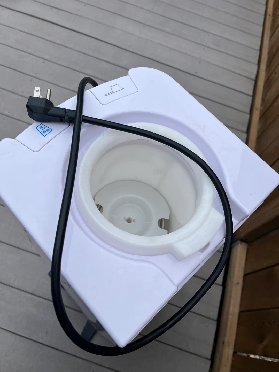 BLACK+DECKER Water Dispenser - photo 5