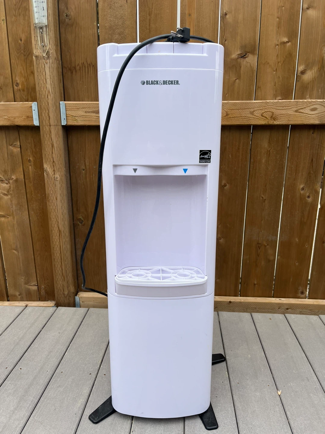 BLACK+DECKER Water Dispenser