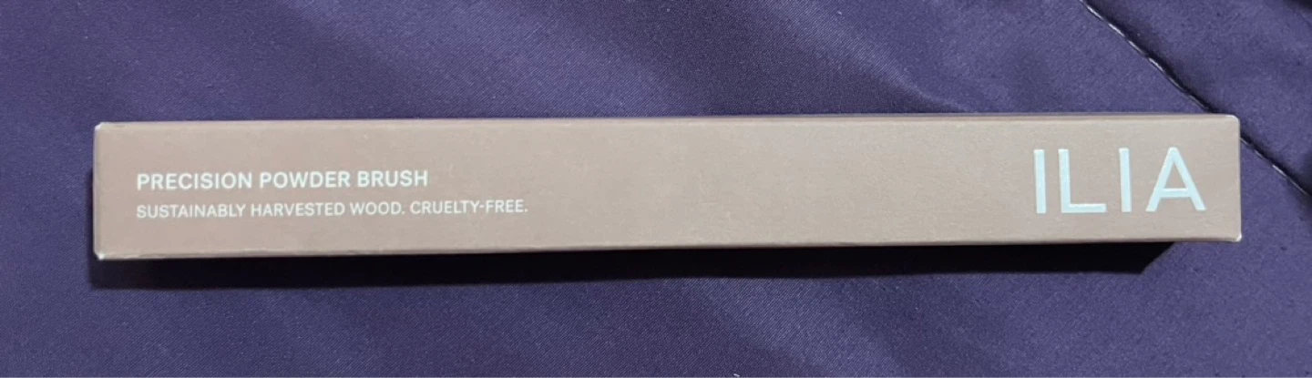 ILIA Precision Powder Brush