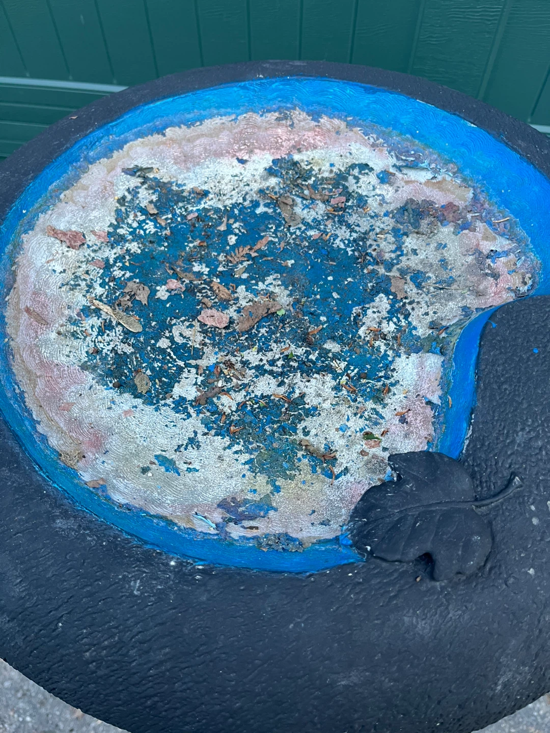 Stone/cement Bird Bath - photo 2