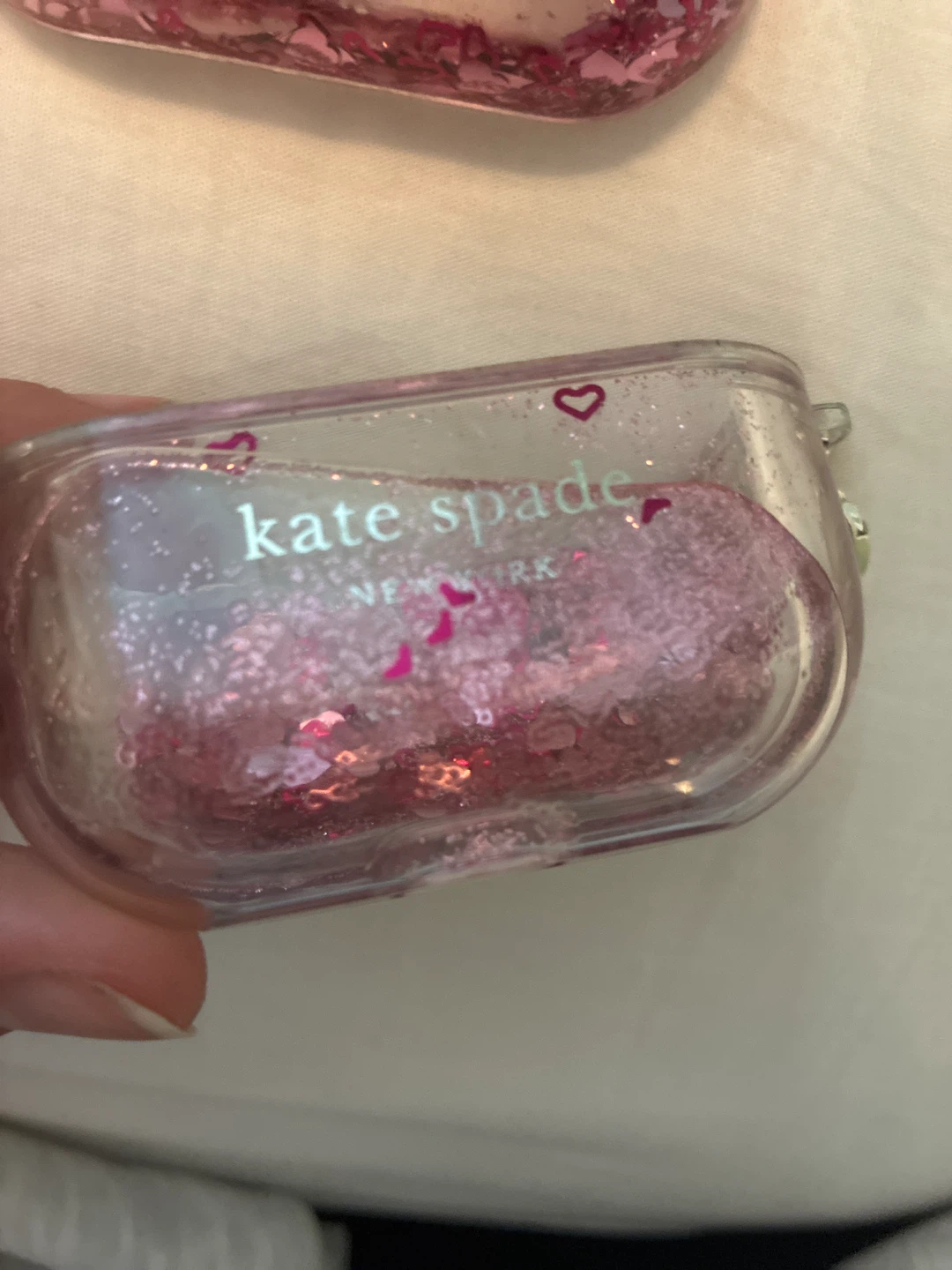 Kate Spade Glitter Heart Earbud Case - photo 2