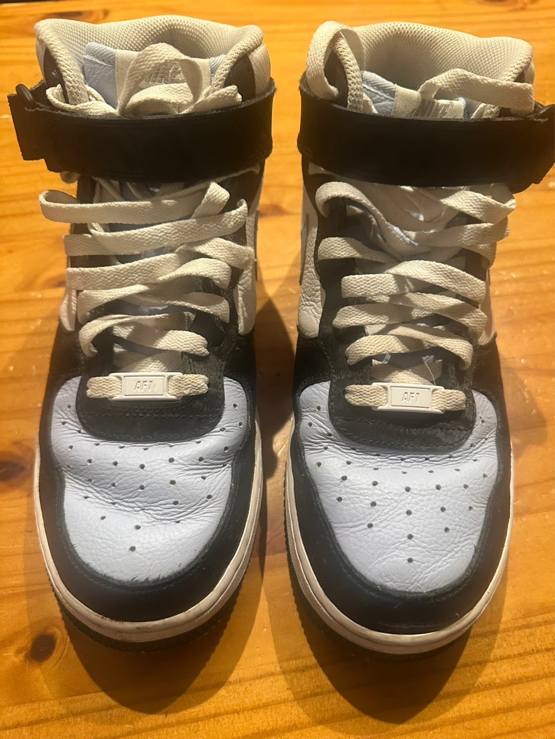 Nike Air Force 1 High Top Sneakers