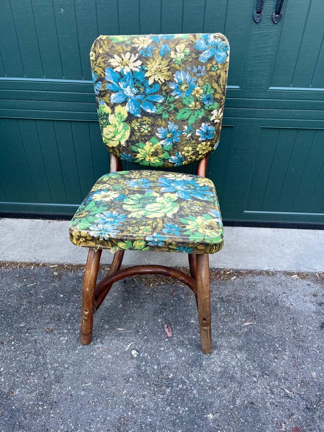 Floral Chair - photo 2