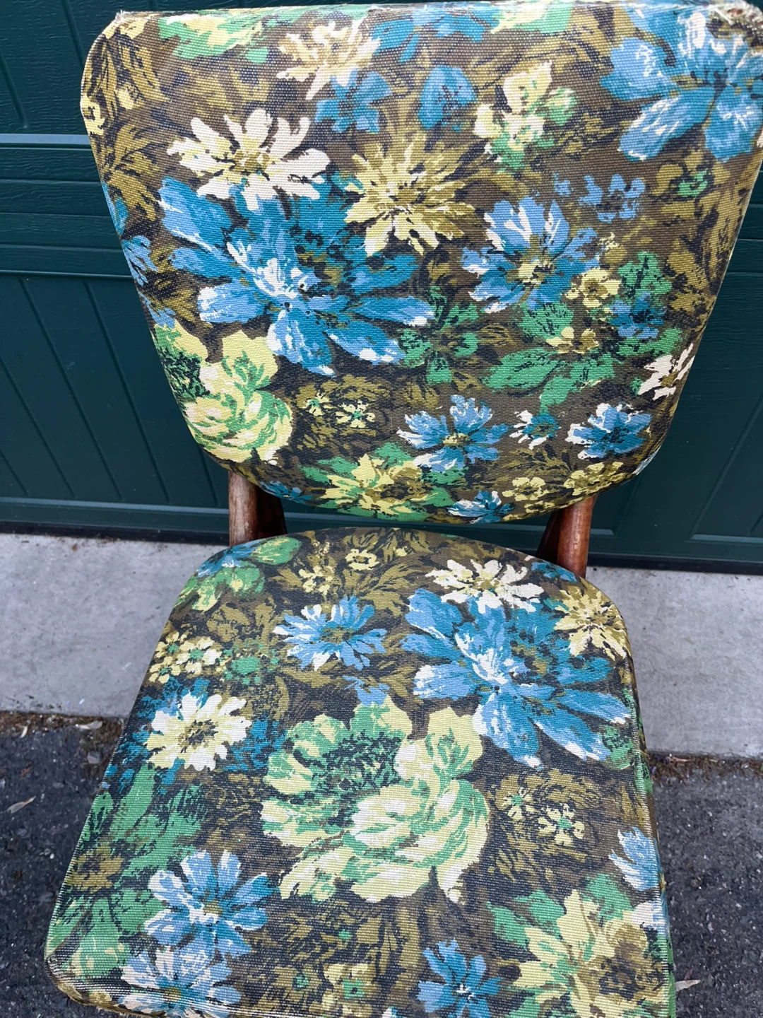 Floral Chair - photo 3