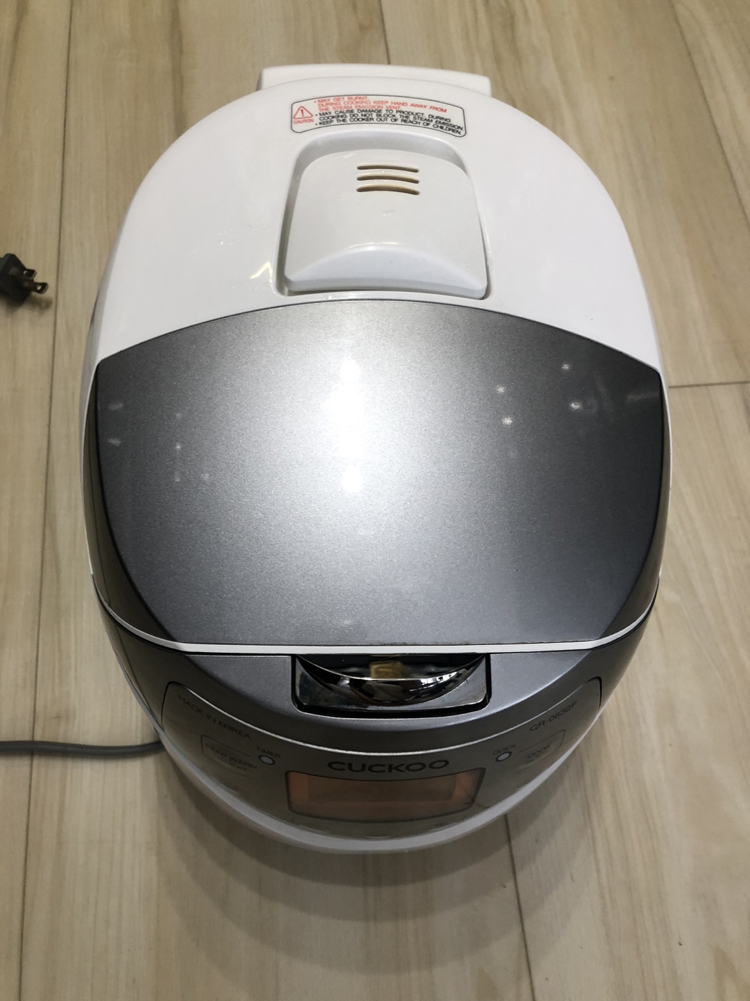 Cuckoo CR-0632F Electric Rice Cooker - photo 4