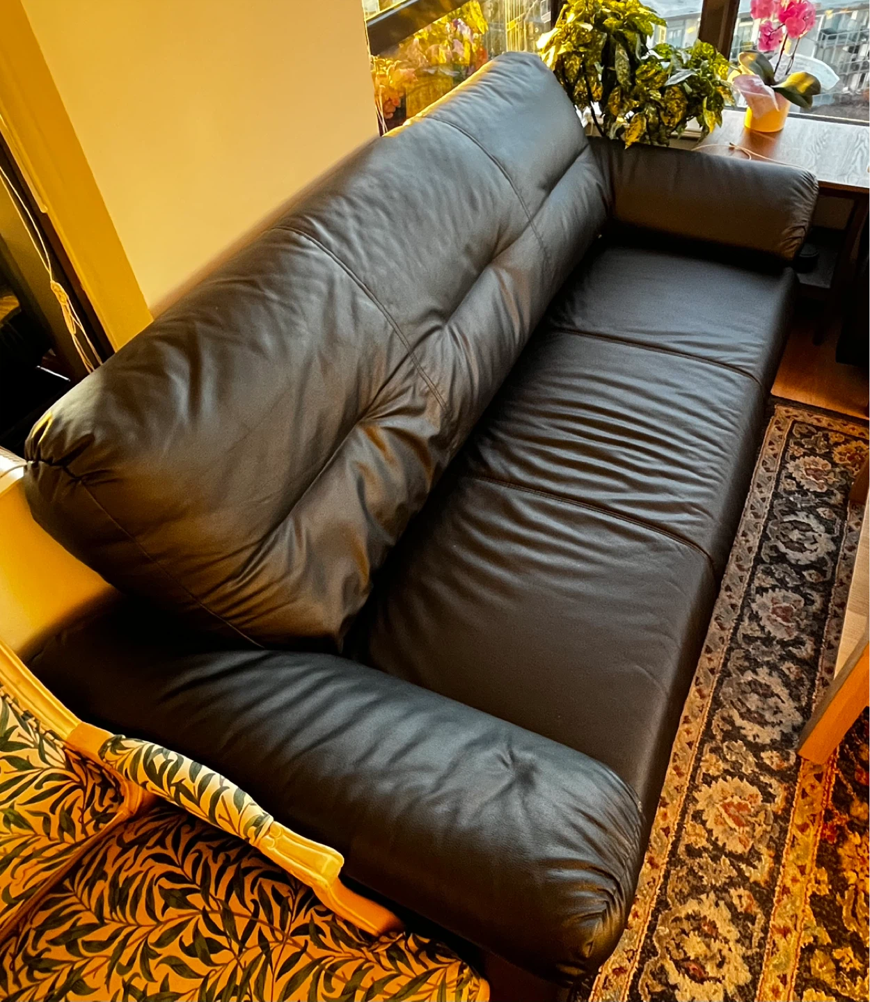 Black Leather Sofa - photo 2