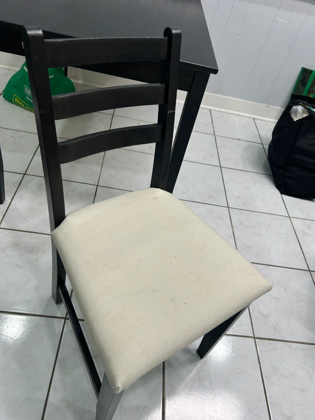 Ikea Dining Table and 4 Chairs Set - photo 3