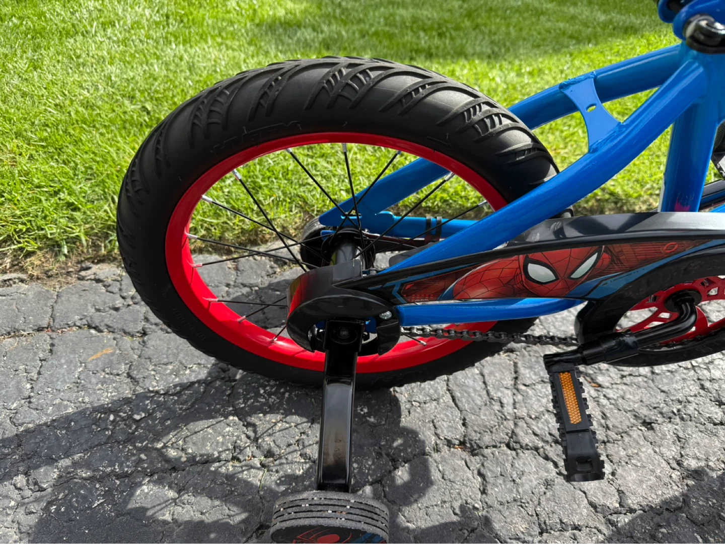 Kids' Blue Spider-Man Bike with Training Wheels - photo 3