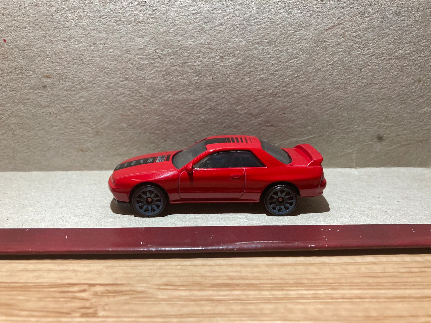 Hot Wheels Loose / Nissan Skyline GT-R R32 / Red - photo 3