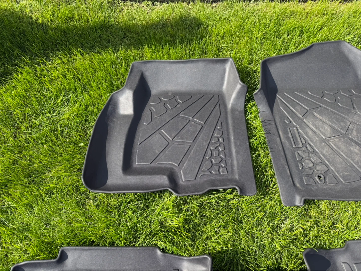 KARPAL Floor Mats for 1999-2007 Chevy/GMC Crew Cab - photo 3