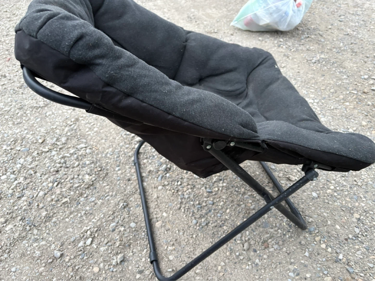 Black Padded Folding Chair - photo 4