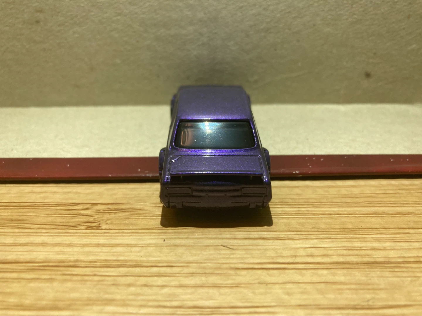 Hot Wheels Loose / Nissan Skyline HT 2000GT-X / Purple - photo 4