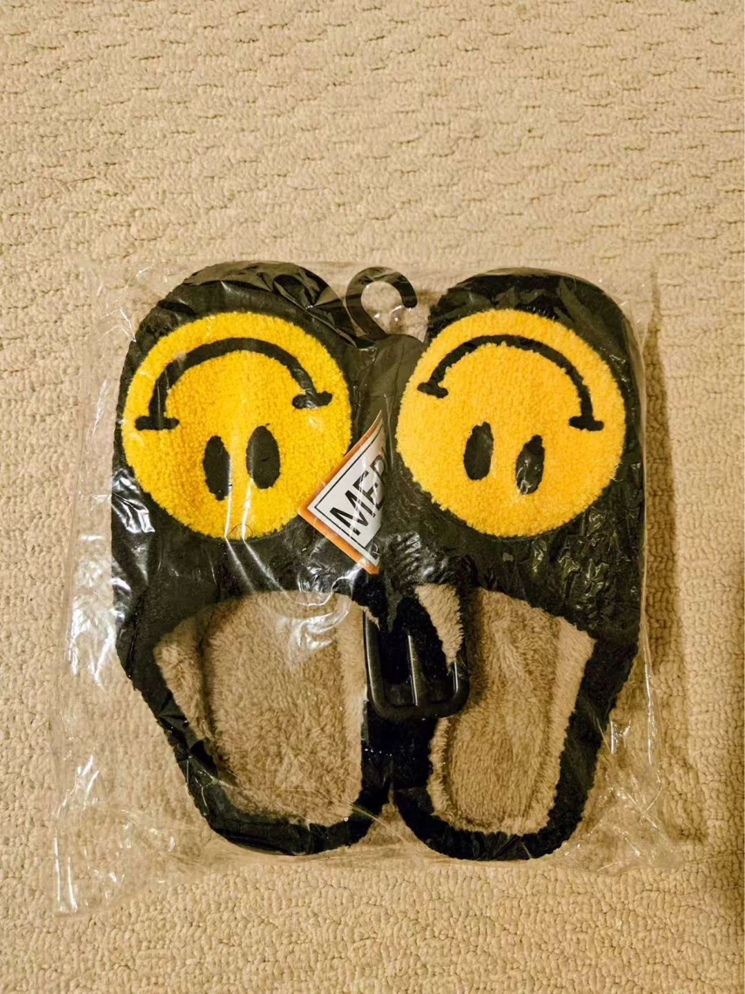 Happy Face Slippers - NEED TO SELL EVERYTHING