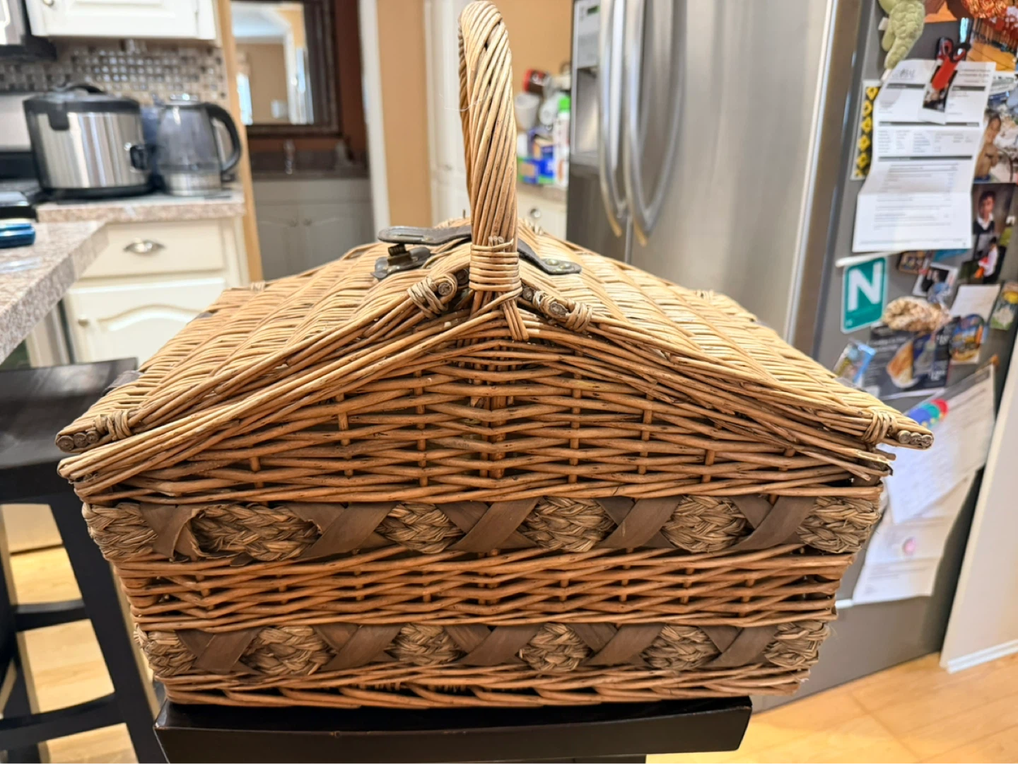Wicker Picnic Basket with 4 Person Setting - photo 3