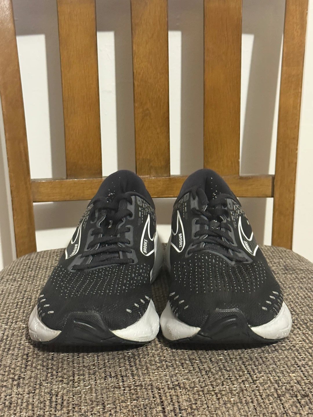 Brooks Running Shoes 10W