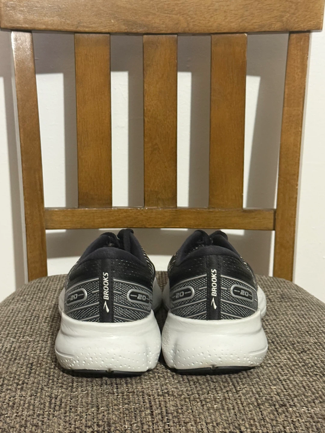 Brooks Running Shoes 10W - photo 2