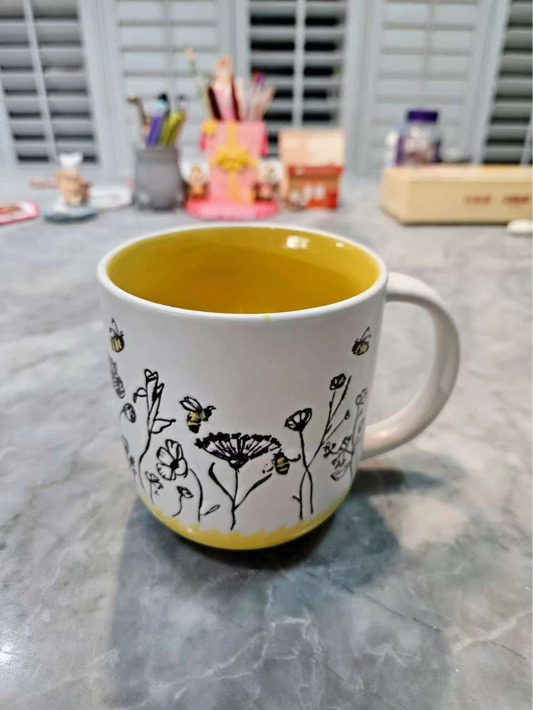 Bee and Floral Mug - NEED TO SELL EVERYTHING