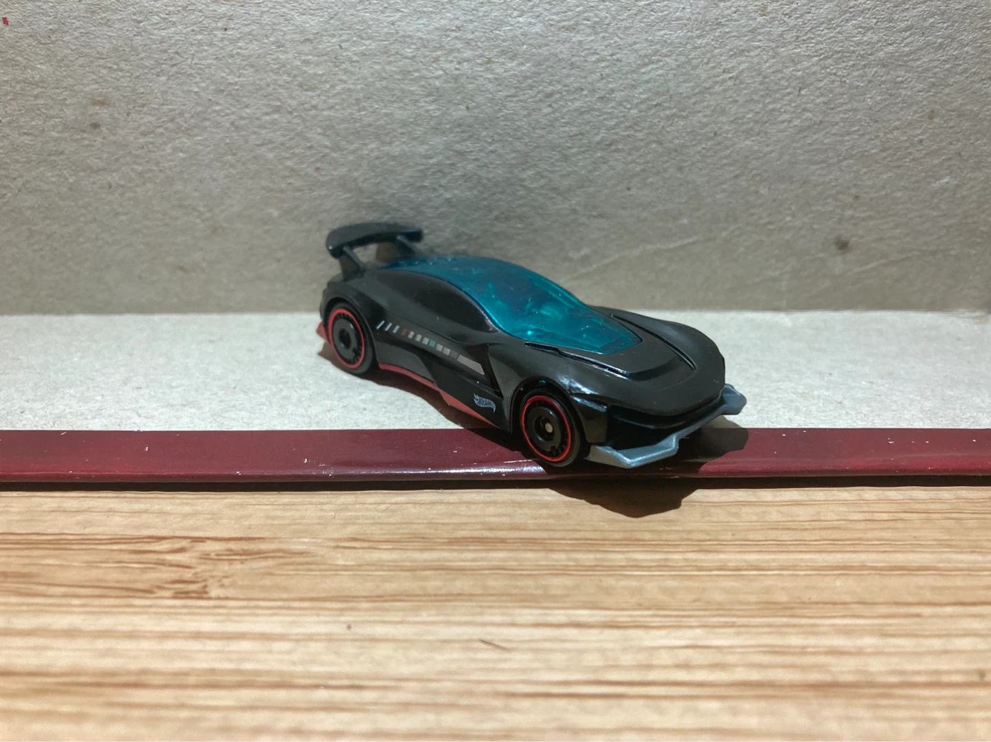 Hot Wheels Loose / Gazella R / Black
