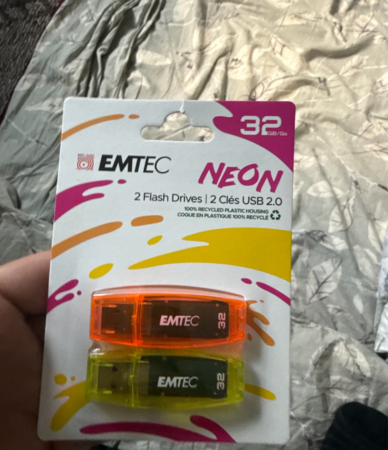 Emtec Neon 32GB USB 2.0 Flash Drives