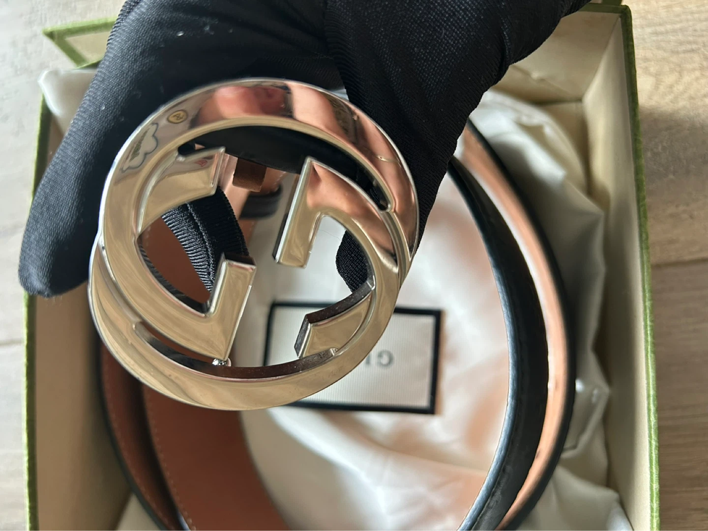 GUCCI Black Leather Belt with GG Buckle - photo 2