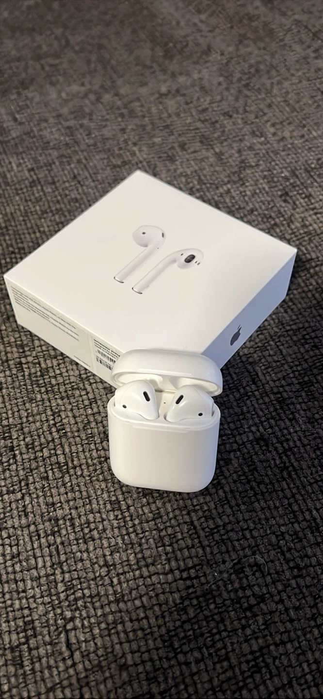 Apple AirPod 2nd gen