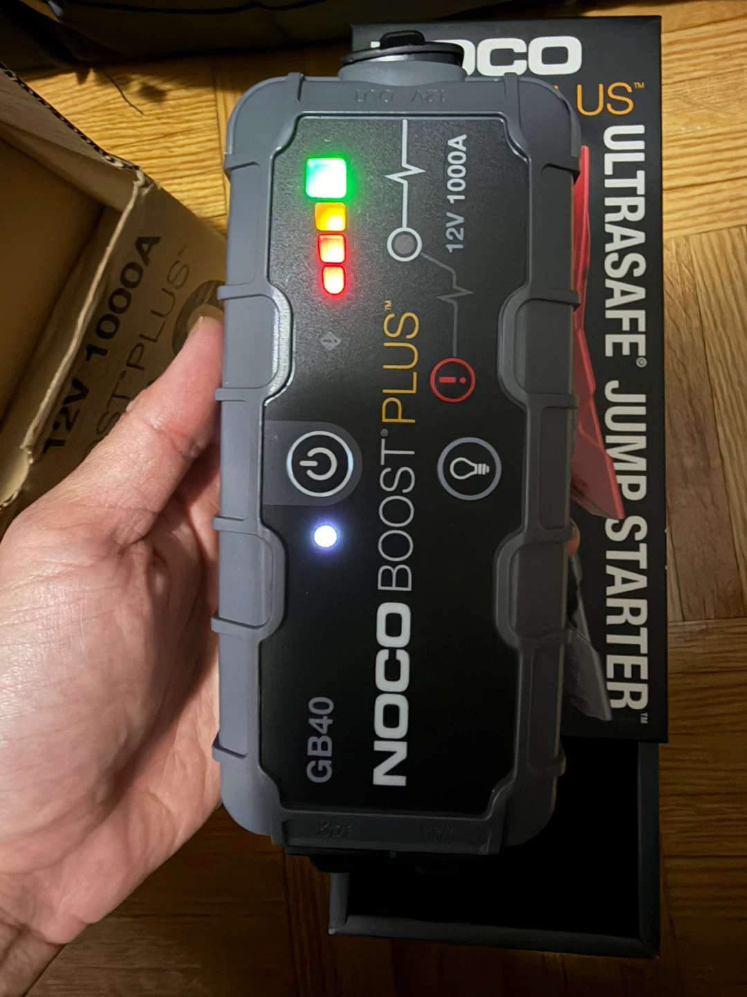 NOCO Boost Plus GB40 12V 1000A Jump Starter (no cable) - photo 2