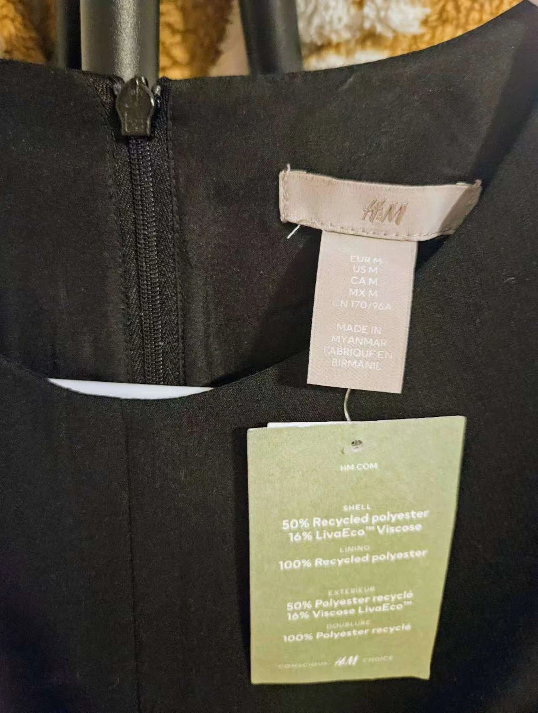 H&M Black Dress Size M - NEED TO SELL EVERYTHING - photo 2