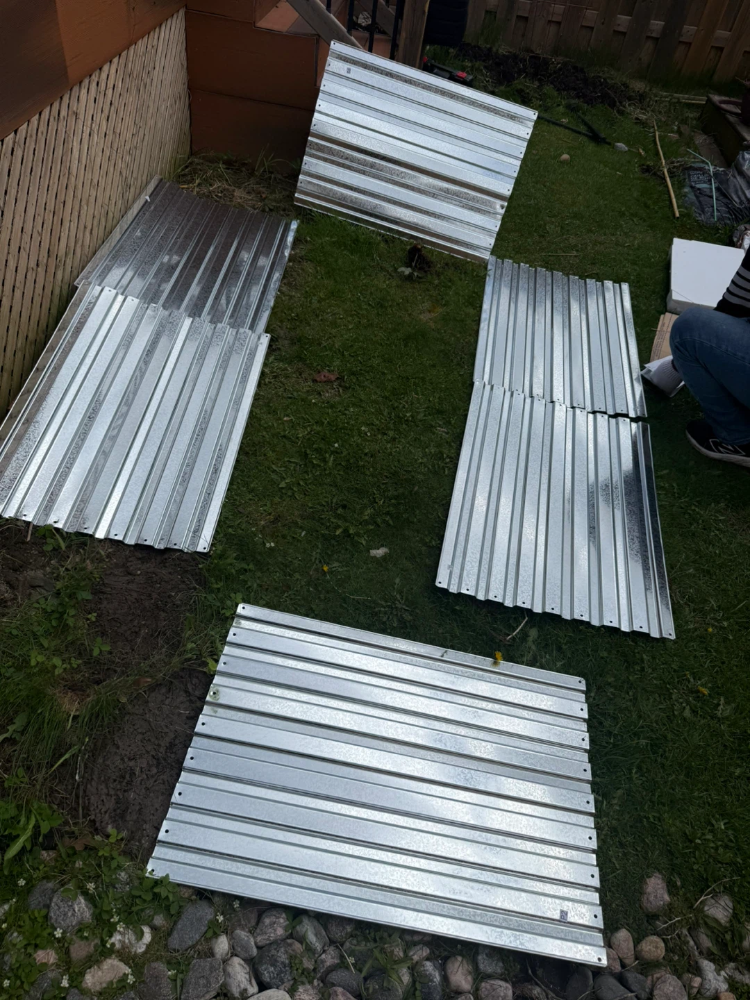 Garden bed assembled - photo 3