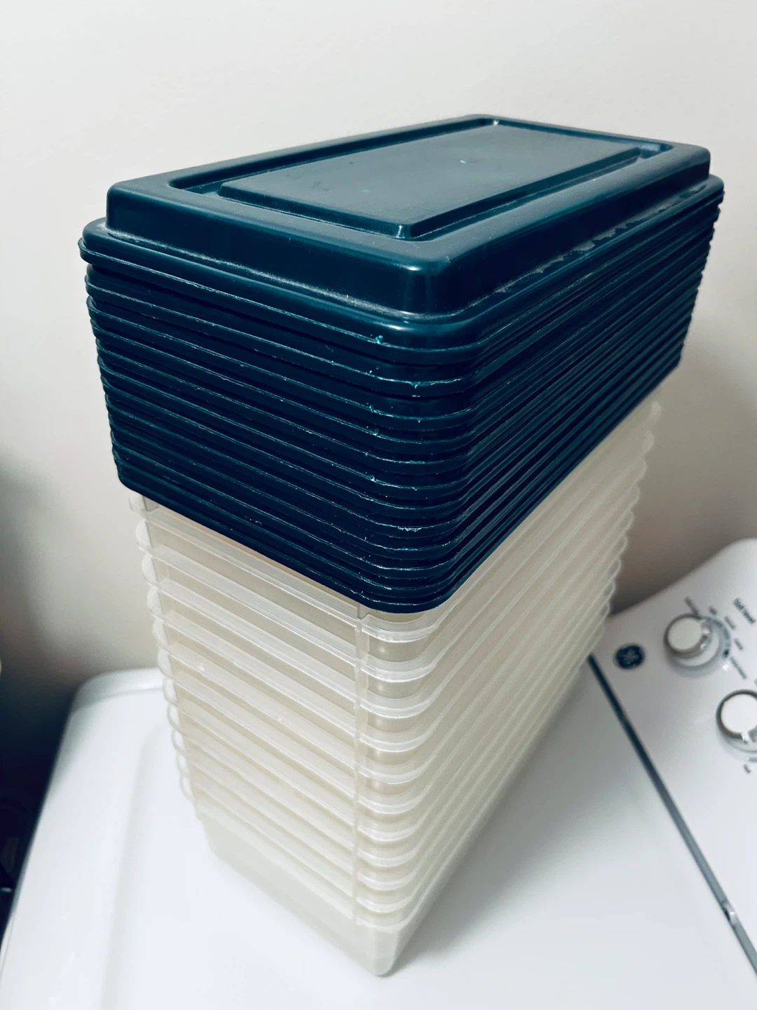 12 plastic Storage Containers with Lids