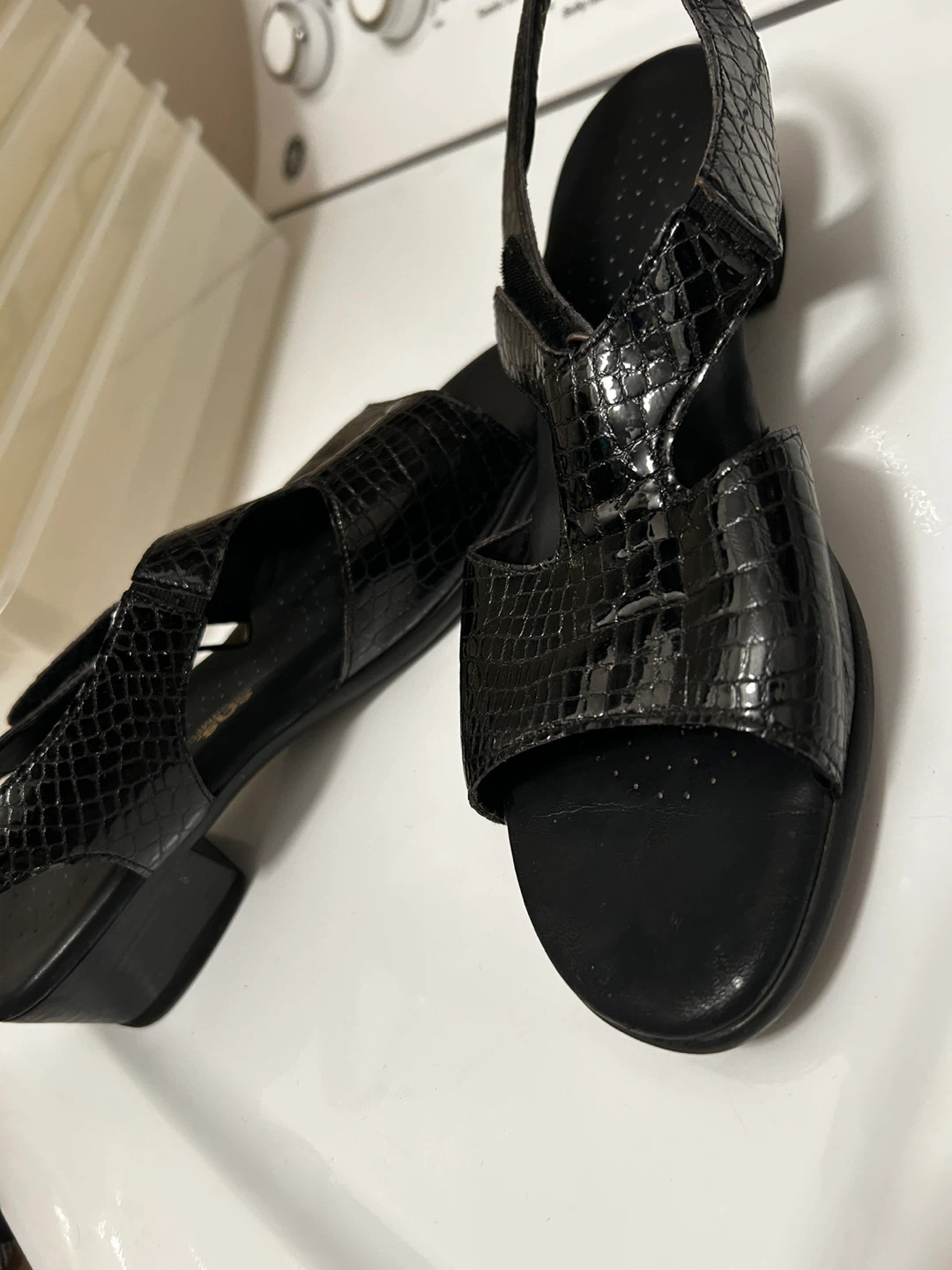 SAS Black Leather Sandals - photo 2
